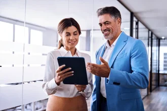 AI Applications for Aging Population, Senior-Friendly AI Interfaces, AI-Driven Longevity Interventions, Cognitive Assistance for Seniors, Age-Adaptive Software Architecture
